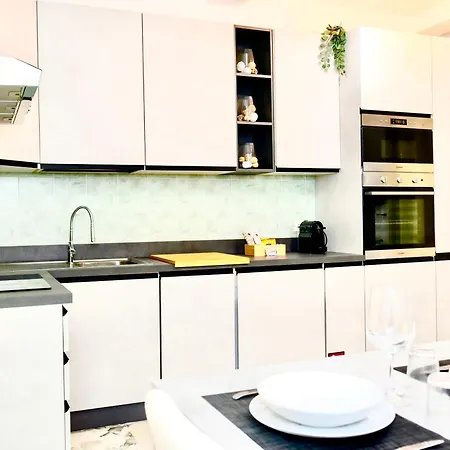 Borgo Apartment, Zona Porto Livorno